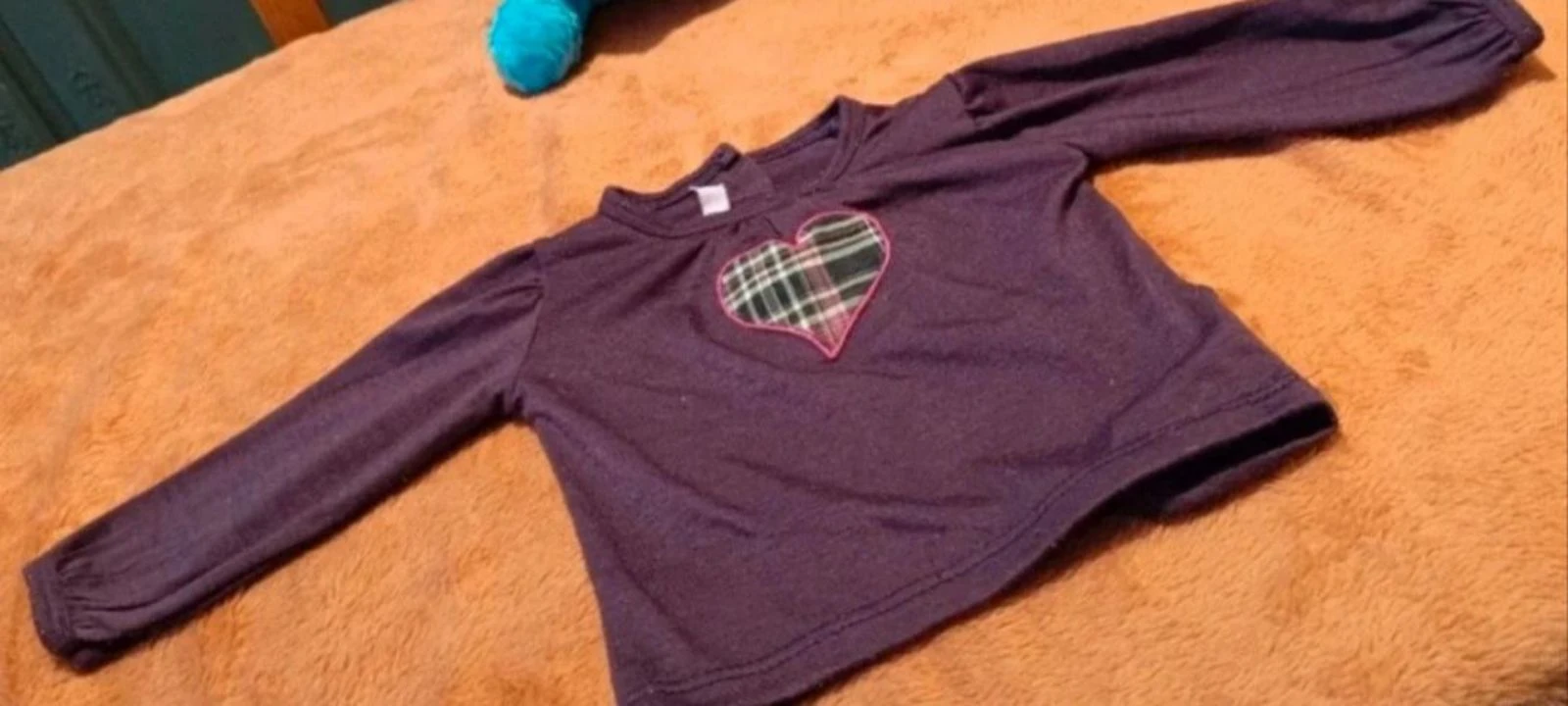 T-shirt manches longues violet avec cœur - 3 mois